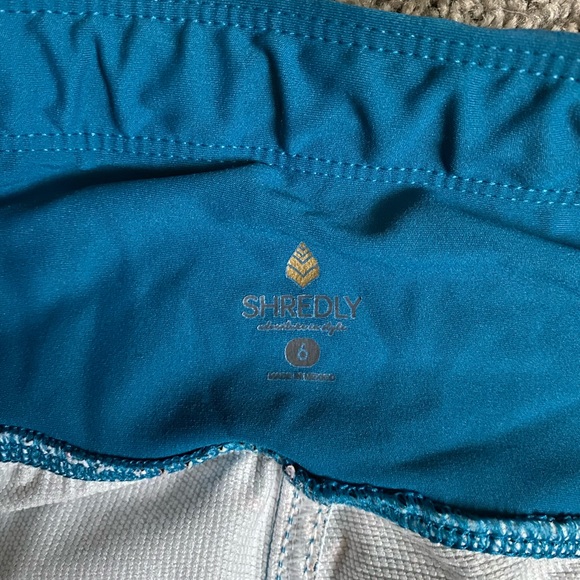 Shredly Womens Size 6 Stretch Waistband Bike Shorts 14” - Picture 2 of 3